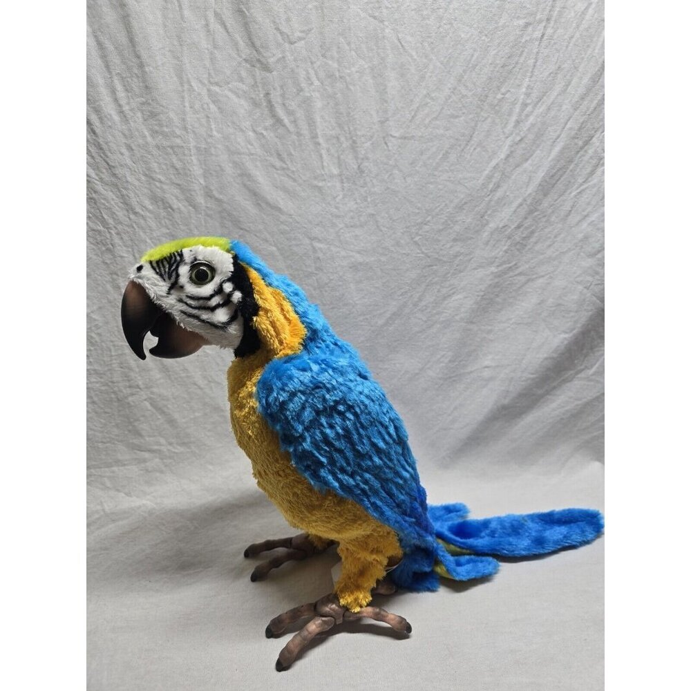 Hasbro FurReal Friends SQUAWKERS MACAW McCaw Parrot Interactive Bird- RARE